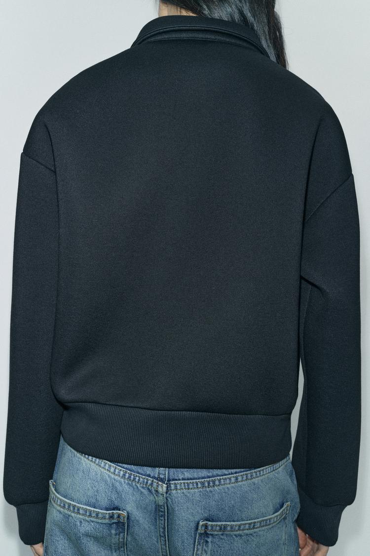 BOMBER JACKET