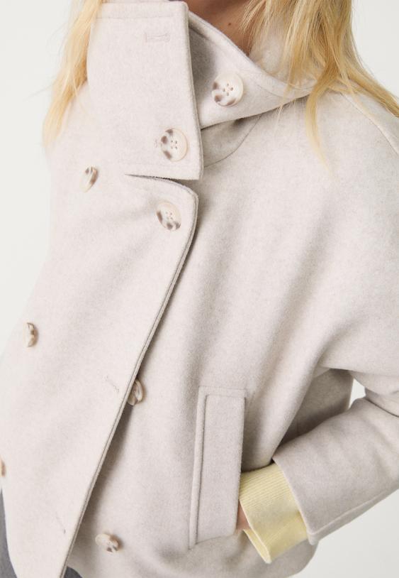 HIGH-TOP TRENCH
