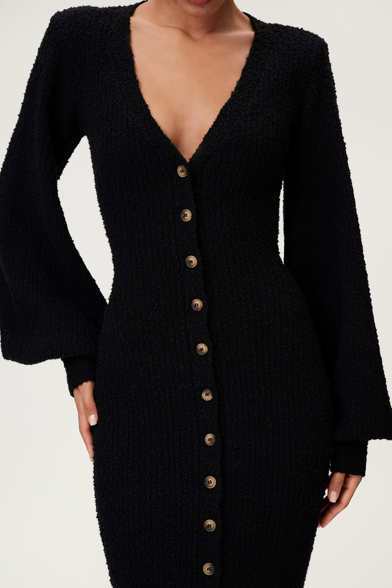 AVELINE | KNITTED MAXI DRESS