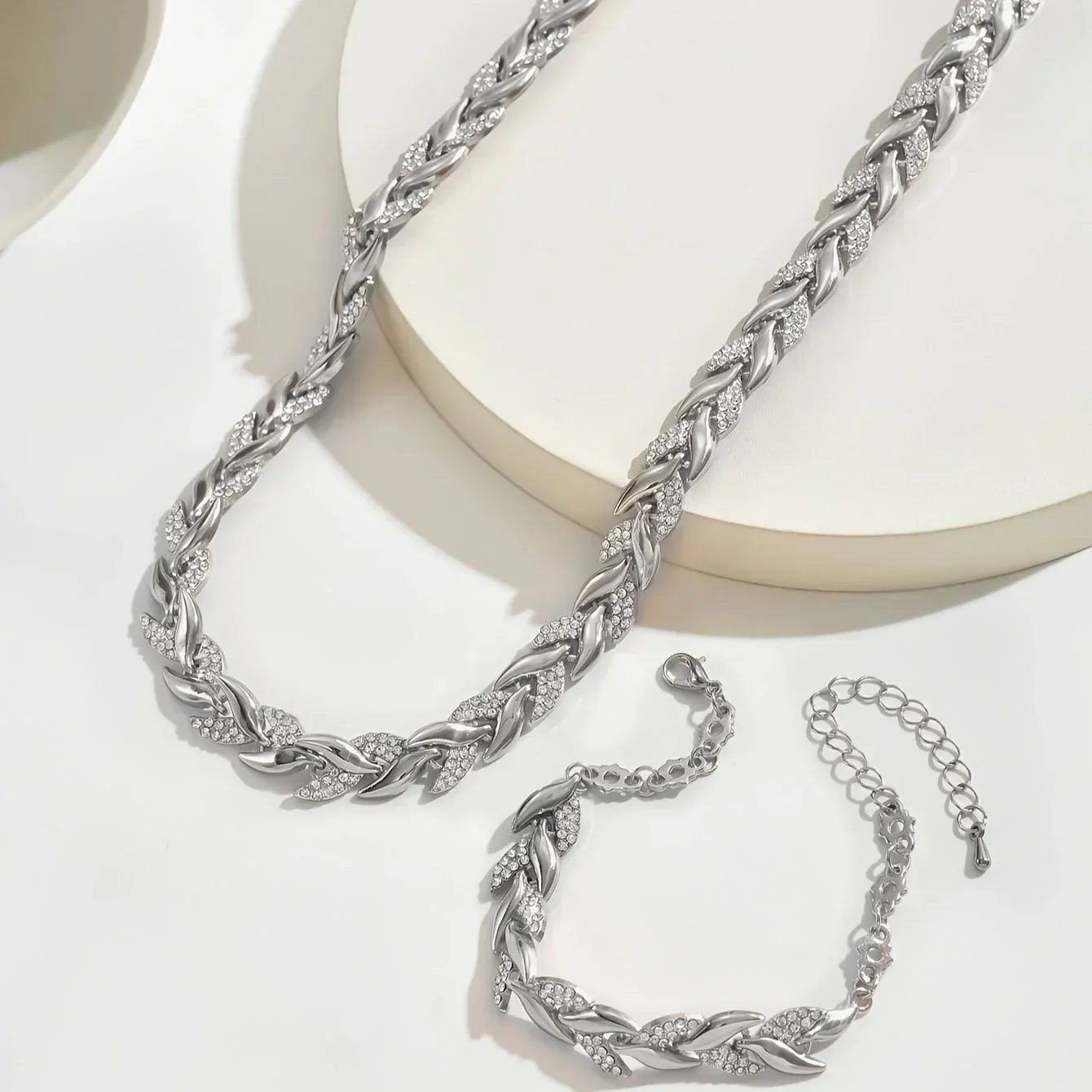 Liene™ | Mermaid Necklace & Bracelet